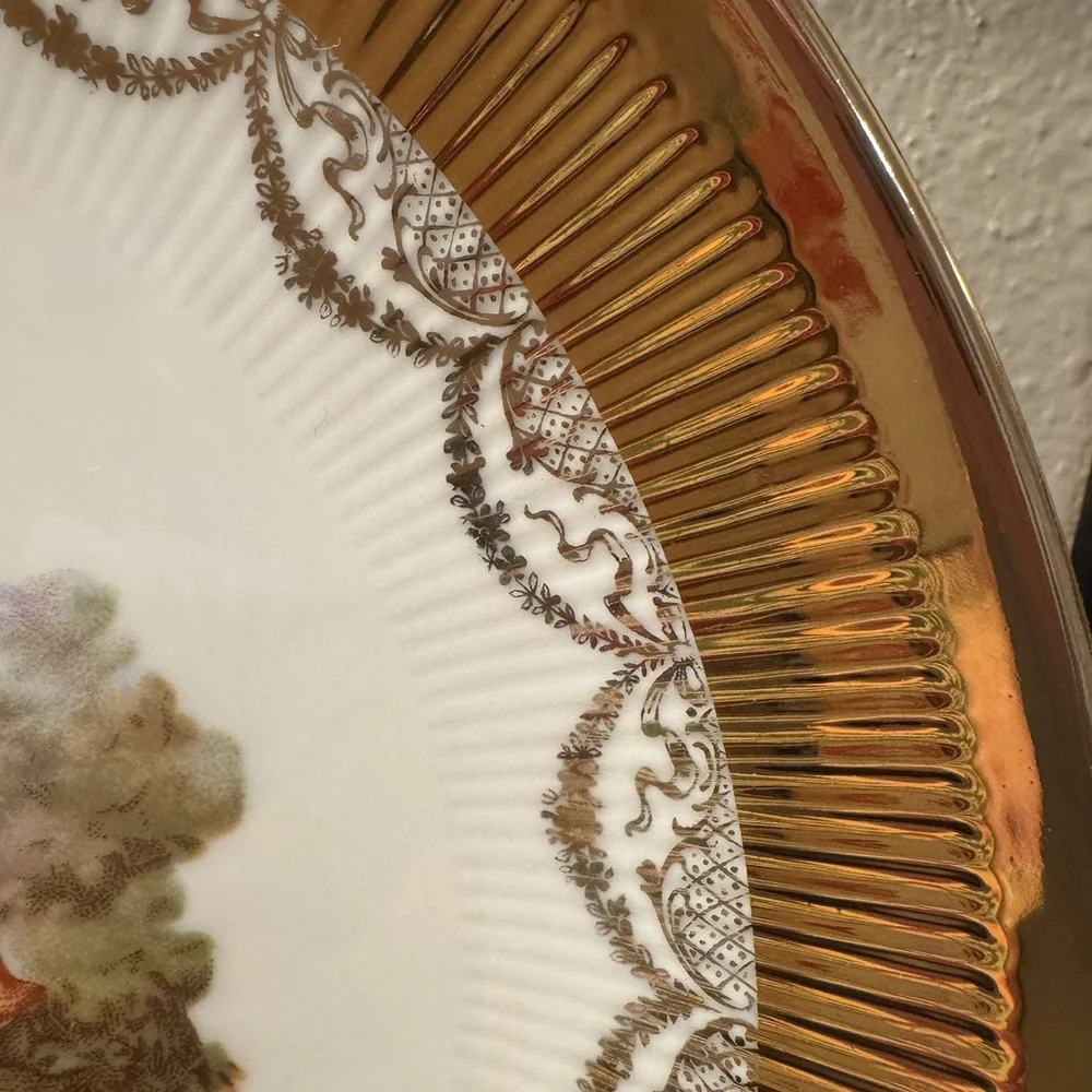 Vtg JWK Bavaria W.Germany 11.25”Fragonard Love Story Gold Edge Decoration Plate